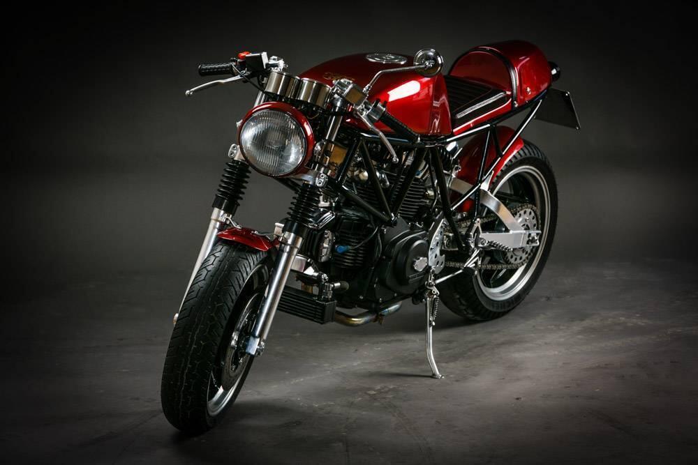 Ducati Sport 750 Café Racer (2)