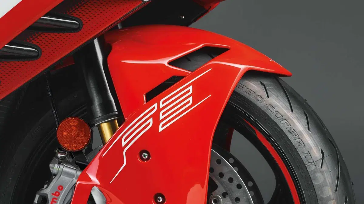 MV Agusta F3 800 F3 800 RC (2022 - 25) (4)