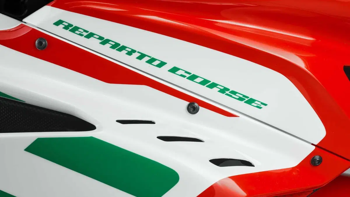 MV Agusta F3 800 F3 800 RC (2022 - 25) (5)