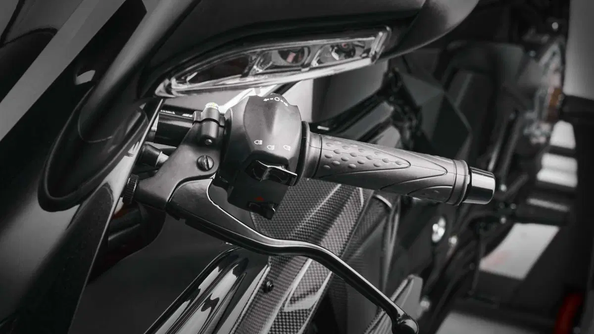 MV Agusta F3 800 F3 800 RR (2022 - 25) (23)
