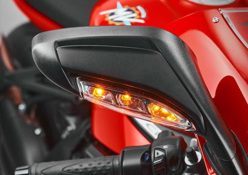 MV Agusta F3 800 F3 800 R (2023 - 24) (15)