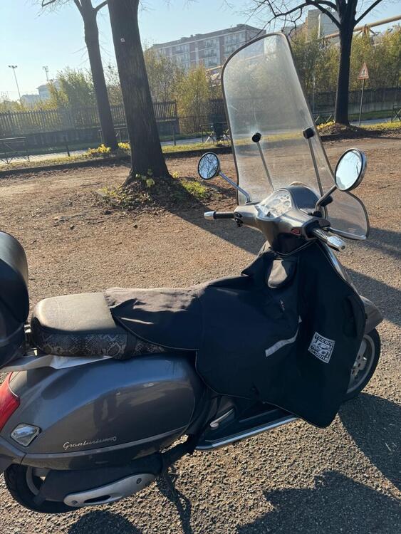 Vespa Granturismo 200 L (4)