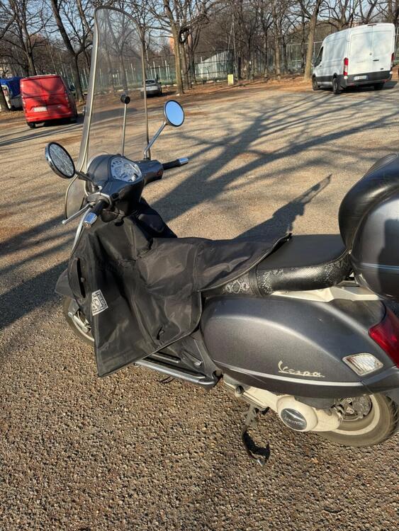 Vespa Granturismo 200 L (5)