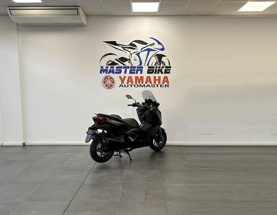 Yamaha X-Max 300 Tech Max (2021 - 24) (3)