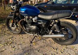 Triumph Street Twin 900 (2021 - 22) usata