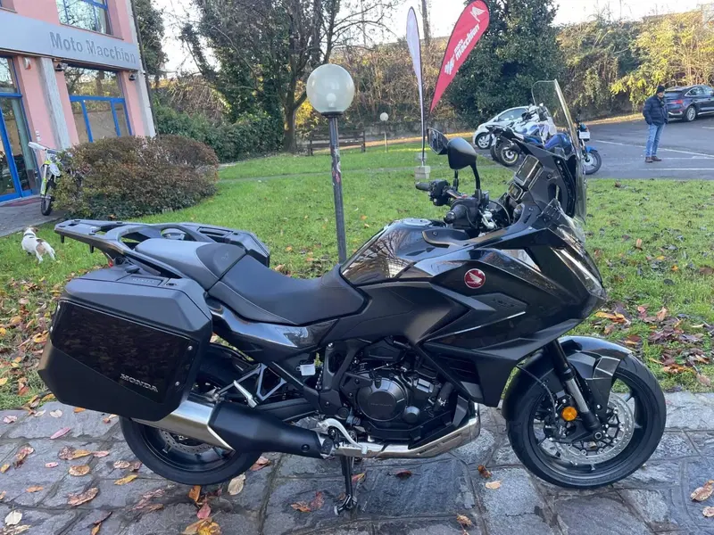Honda NT 1100 DCT Electronic Suspension (2025 - 26) (2)