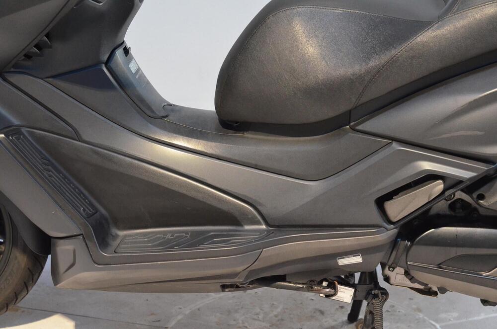 Kymco X-Town 300i ABS (2016 - 20) (4)