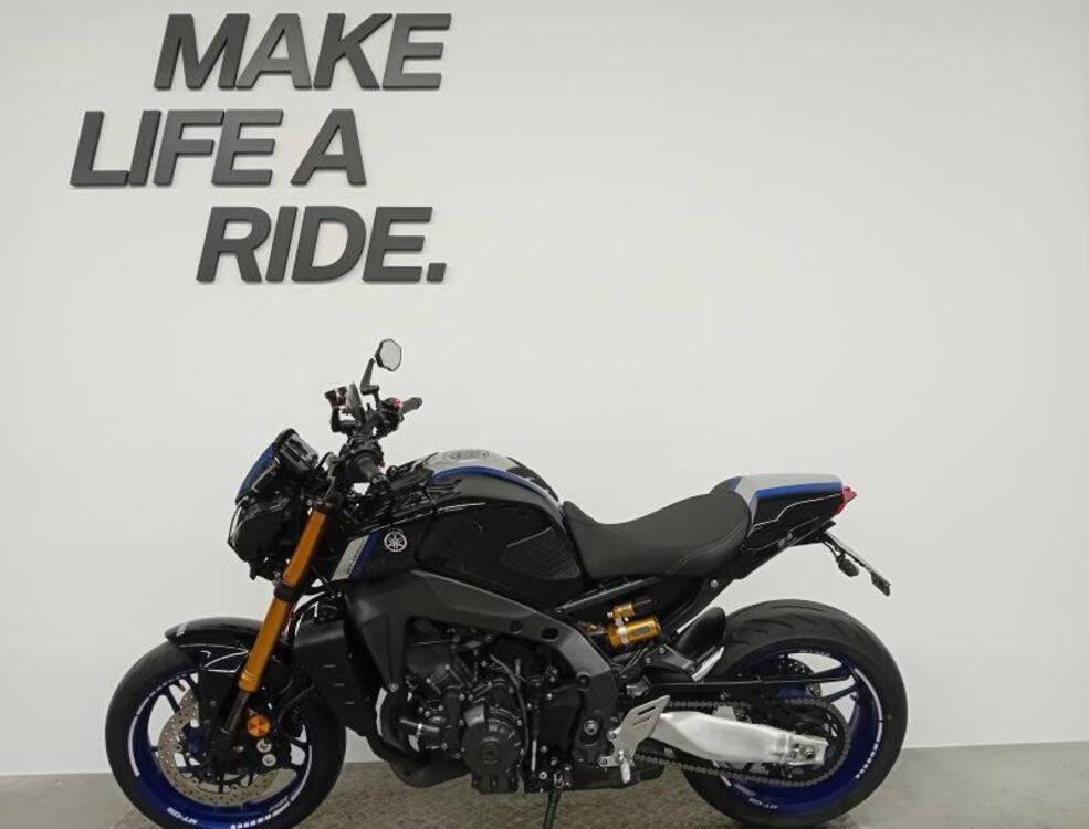 Yamaha MT-09 SP (2021 - 23) (2)