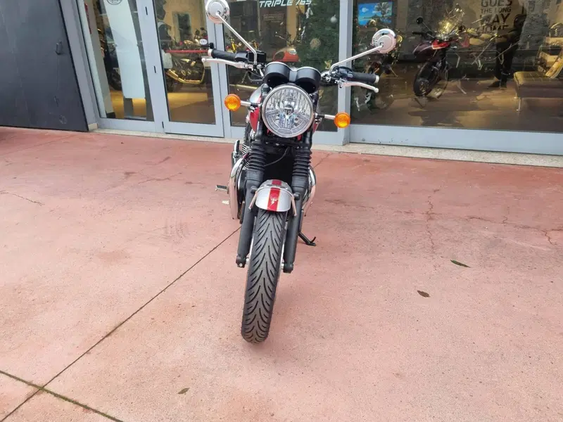 Triumph Bonneville T120 Elvis (2024 - 26) (11)