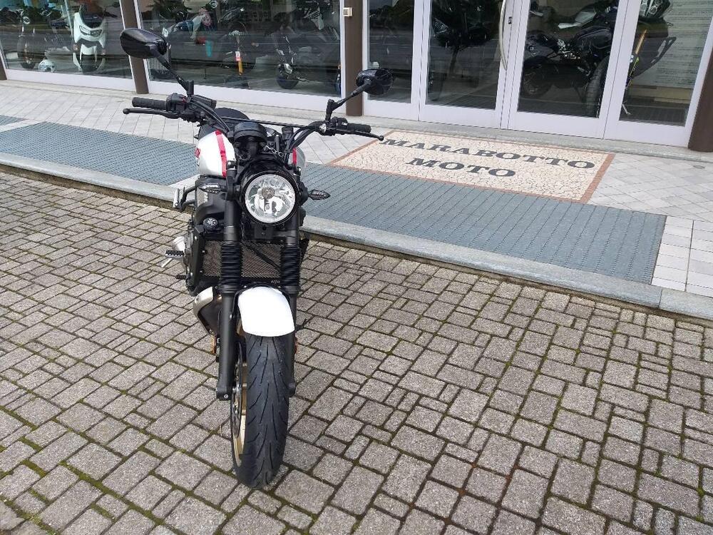 Yamaha XSR 700 XTribute (2021) (2)