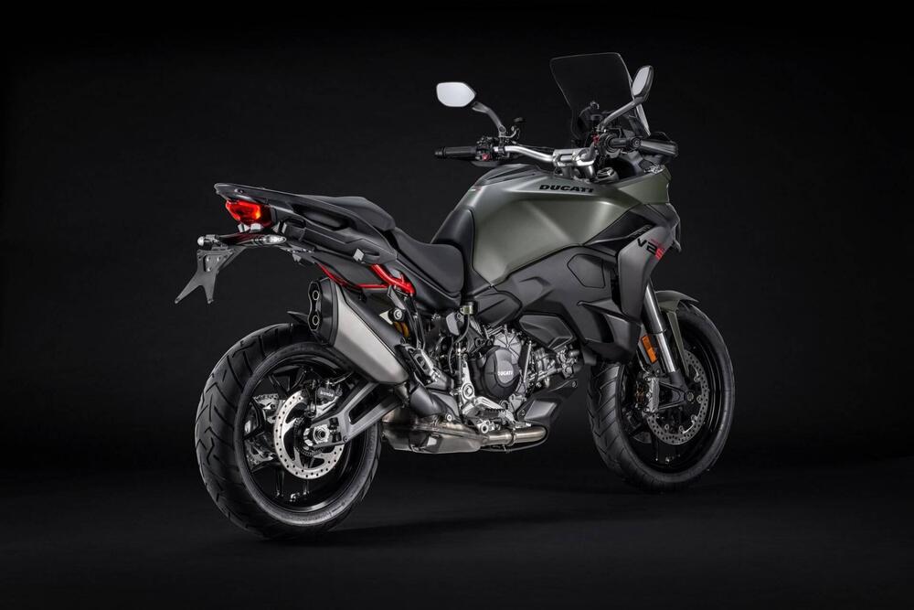 Ducati Multistrada V2 S (2025) (3)