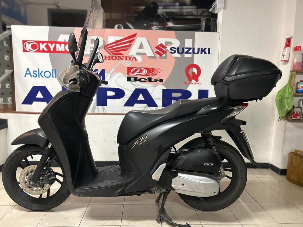 Honda SH 150 i ABS (2013 - 16) (2)