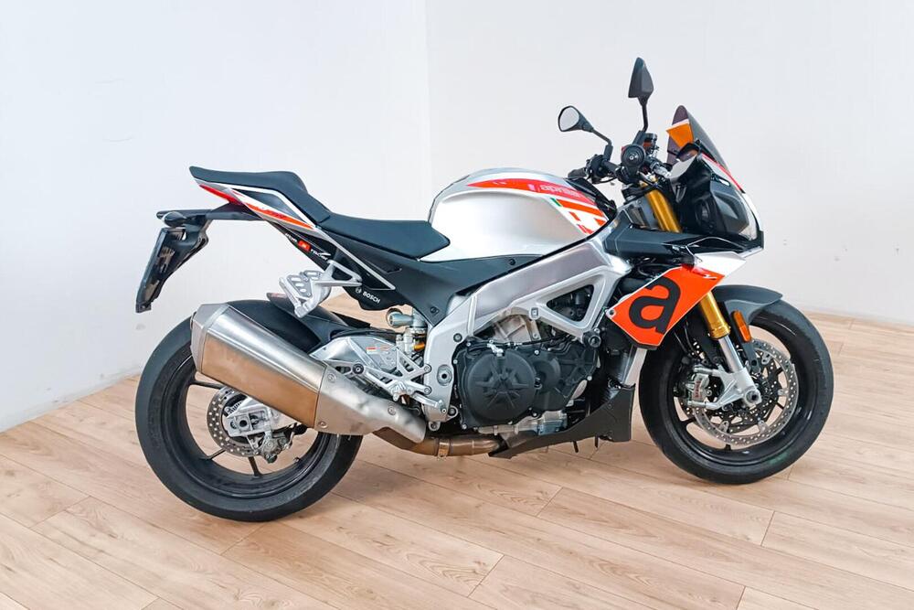 Aprilia Tuono 1100 V4 RR (2015 - 17)