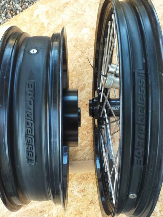 COPPIA DI CERCHI TUBELESS EXCEL PER AFRICA TWIN (4)