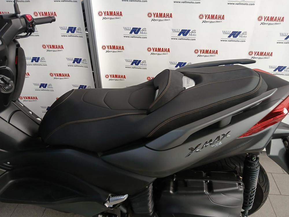 Yamaha X-Max 400 Tech Max (2020) (5)