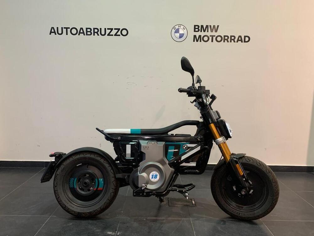 Bmw CE 02 (2024 - 25) (4)