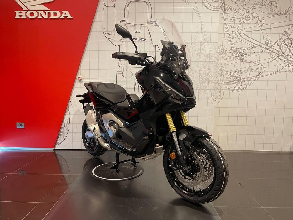 Honda X-ADV 750 (2025) (3)