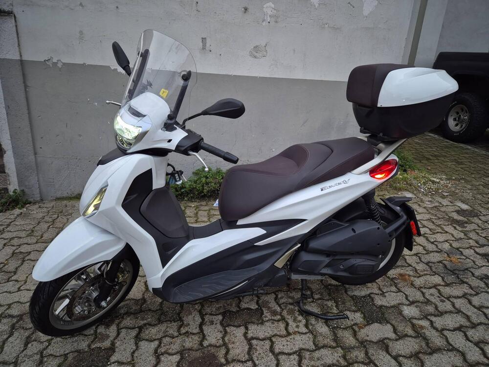 Piaggio Beverly 300 ABS-ASR (2021 - 24)