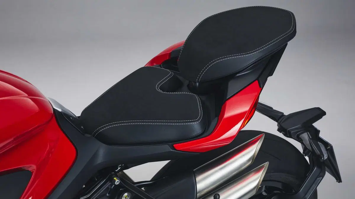 MV Agusta Brutale 1000 Brutale 1000 RS (2022 - 26) (18)