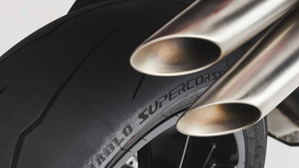 MV Agusta Brutale 1000 Brutale 1000 RS (2022 - 26) (20)