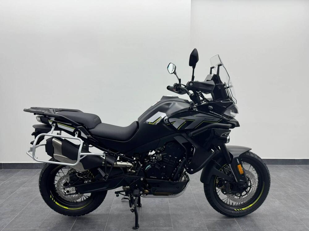 CFMOTO 800MT Explorer (2023 - 24) (2)