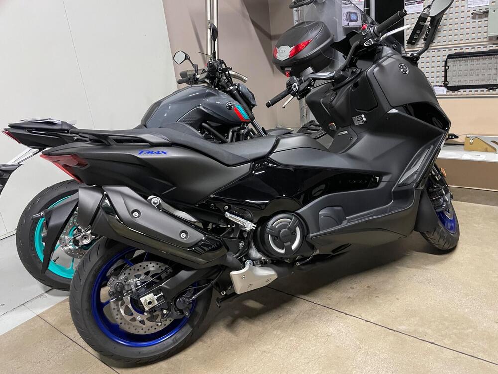 Yamaha T-Max 560 (2022 - 24)