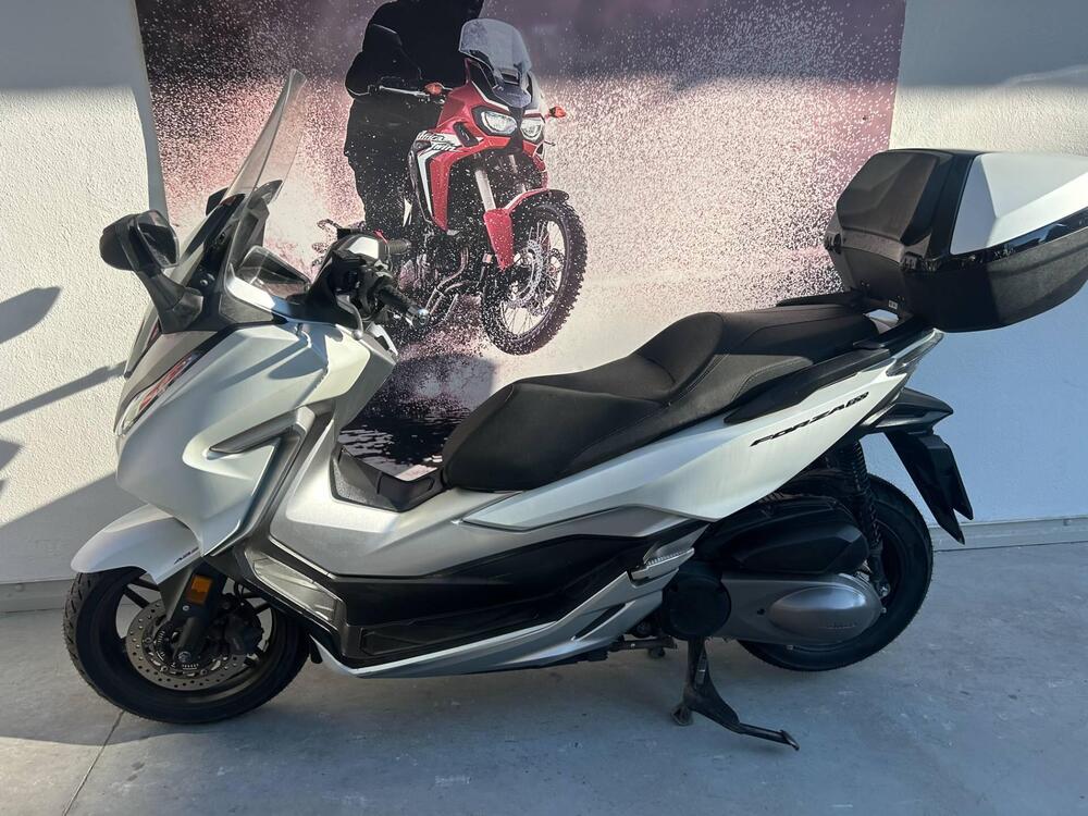 Honda Forza 300 Deluxe ABS (2018 - 20) (2)