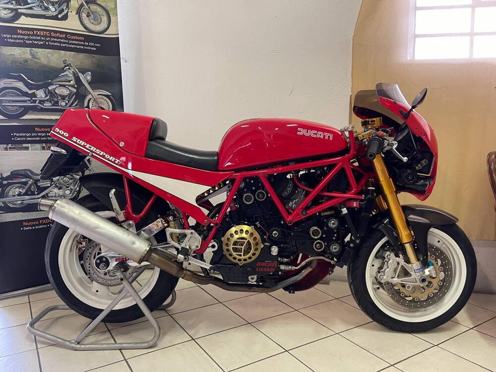 Ducati 900ss (3)