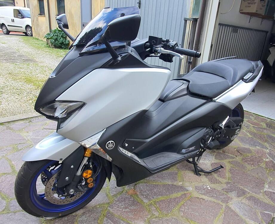 Yamaha T-Max 530 SX Sport Edition (2018 - 19) (2)