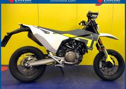 Husqvarna 701 Supermoto (2021) usata