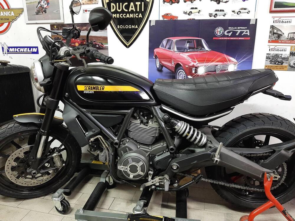 Ducati Scrambler 800 Full Throttle (2015 - 16)