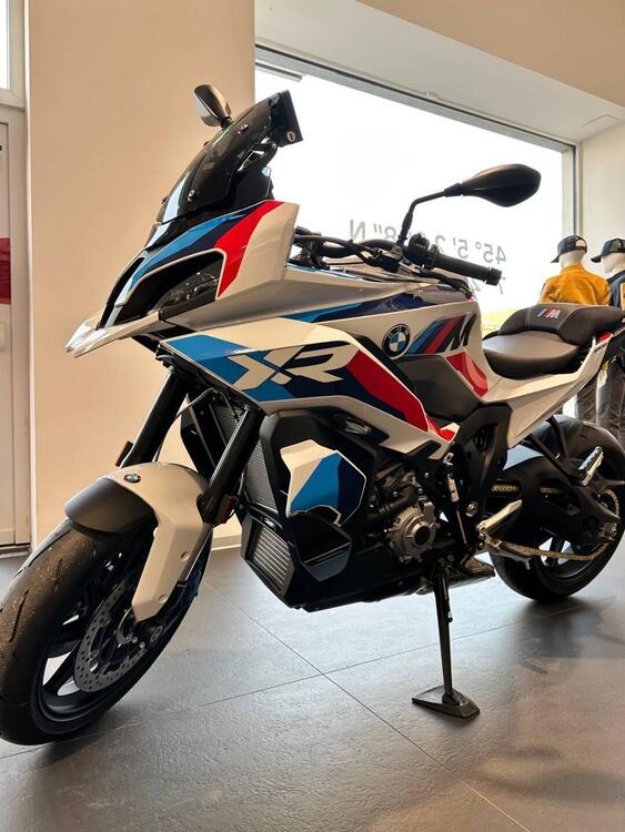 Bmw M 1000 XR (2024 - 25) (3)