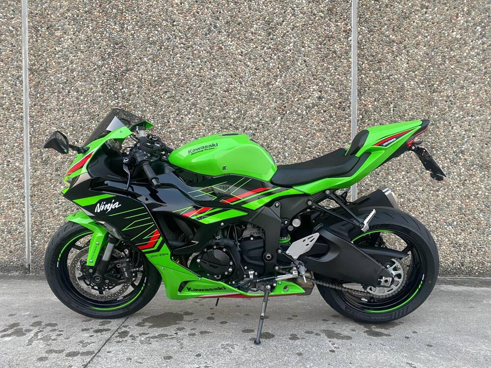 Kawasaki Ninja 636 ZX-6R (2024 - 25) (2)