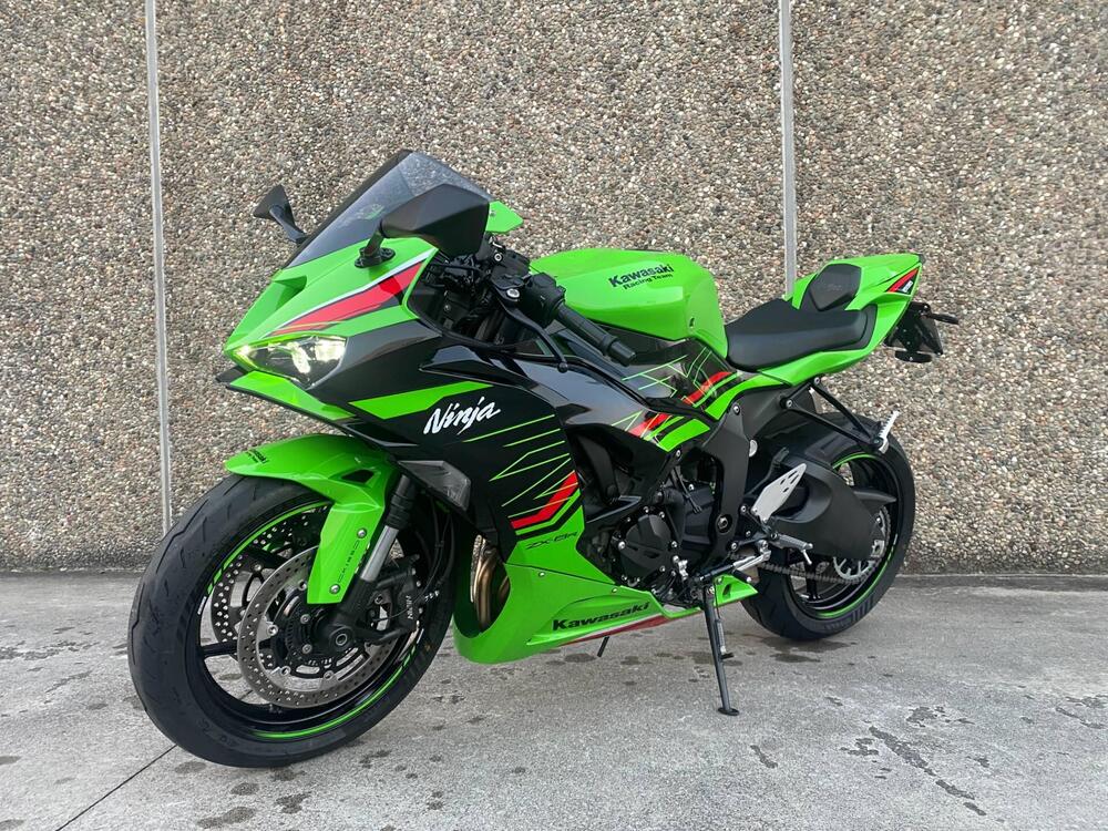 Kawasaki Ninja 636 ZX-6R (2024 - 25) (3)