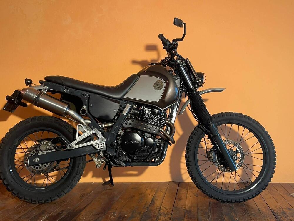 Honda NX 650 Dominator (1988 - 90) (4)