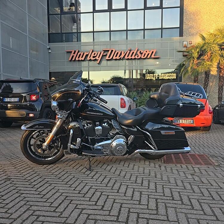 Harley-Davidson 1690 Electra Glide Ultra Limited Low (2014 - 16) - FLHTKL