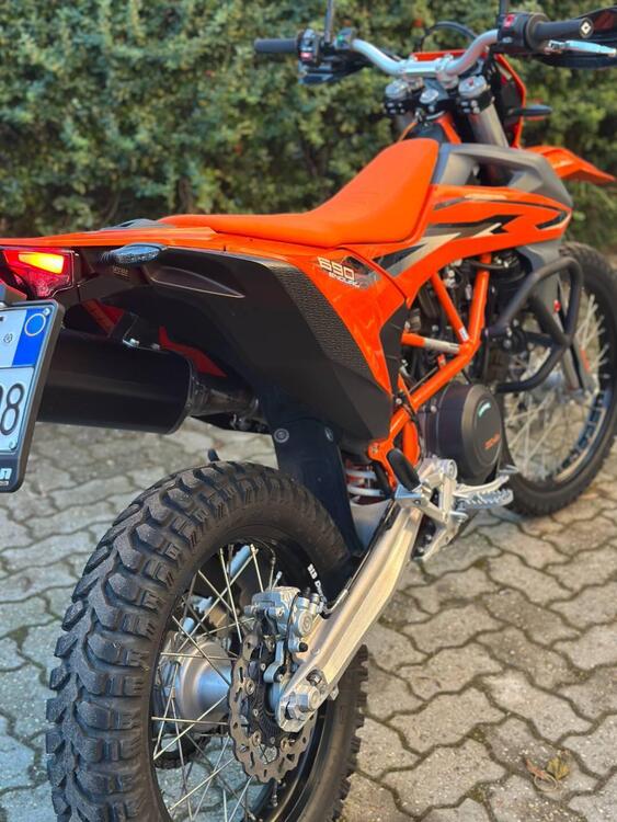 KTM 690 Enduro R (2022 - 24) (3)