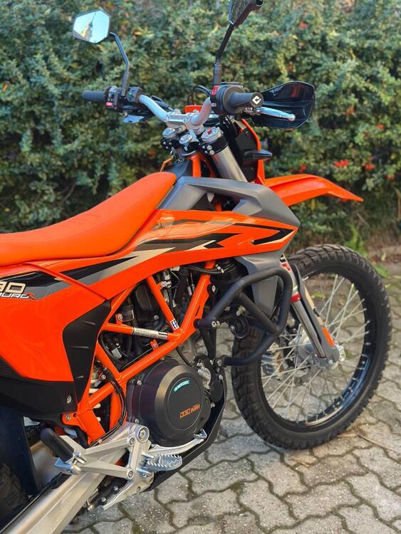 KTM 690 Enduro R (2022 - 24) (5)