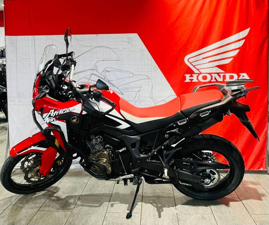 Honda Africa Twin CRF 1000L (2016 - 17) (4)