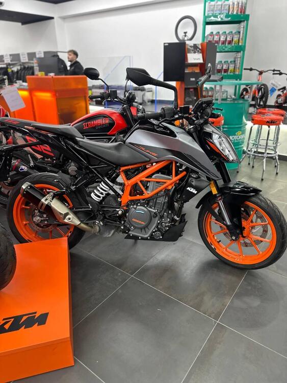 KTM 390 Duke (2021 - 23) (2)