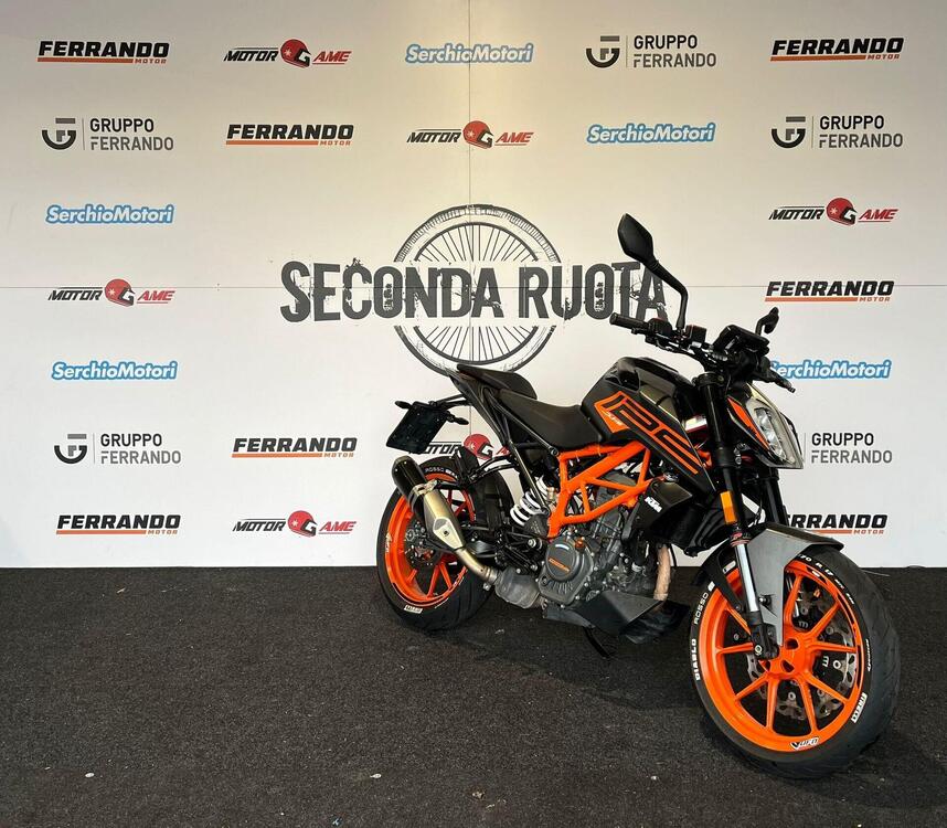 KTM 125 Duke (2021 - 23) (2)