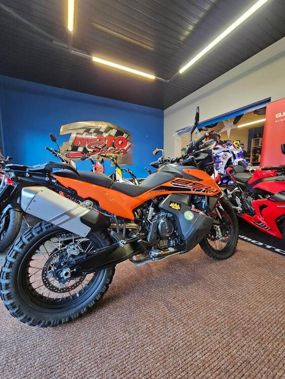 KTM 890 Adventure (2021) (3)