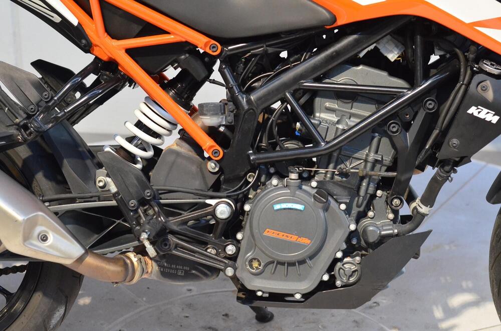 KTM 125 Duke ABS (2017 - 20) (3)