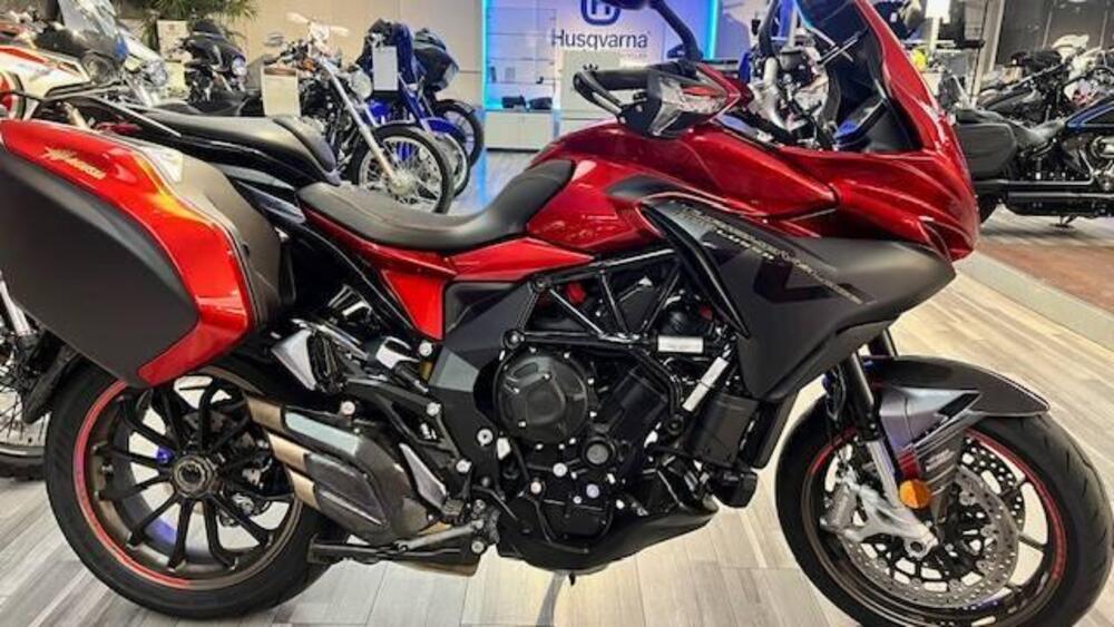 MV Agusta Turismo Veloce 800 Lusso (2021 - 23)