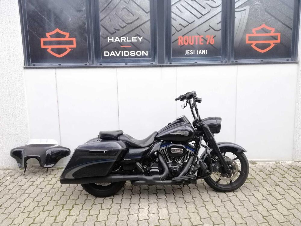 Harley-Davidson 1800 Road King (2012 - 13) - FLHRSE