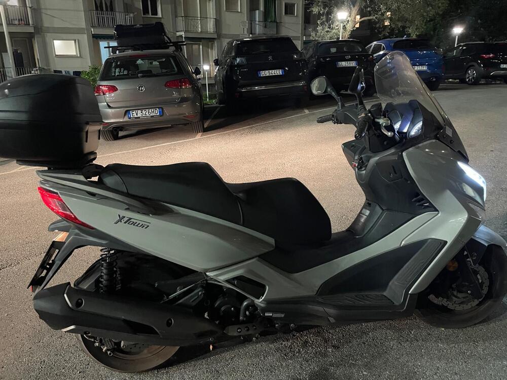 Kymco X-Town 300i (2021 - 24) (5)