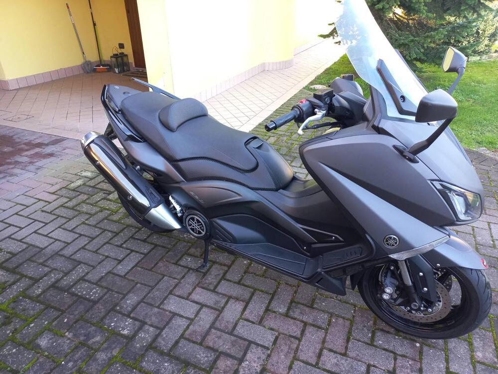 Yamaha T-Max 530 (2015 - 16)