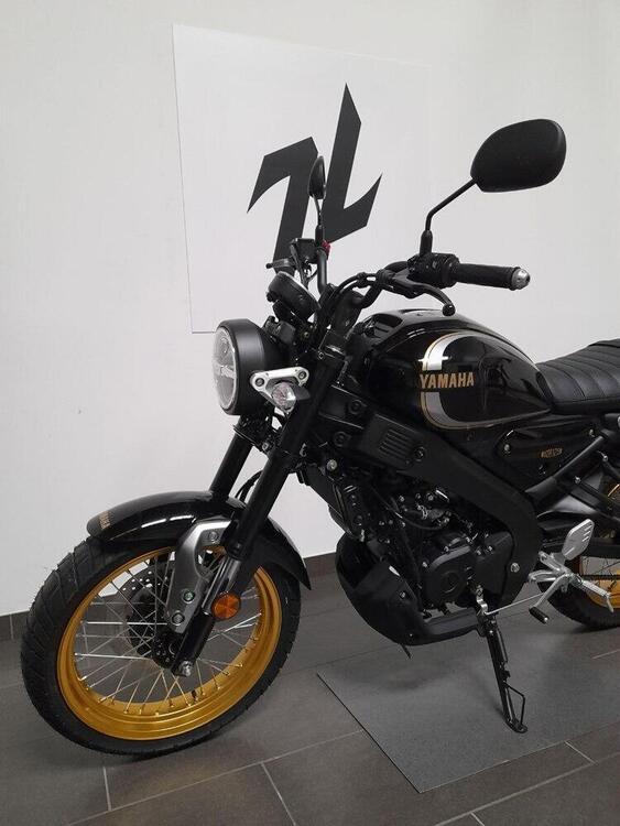 Yamaha XSR 125 Legacy (2022 - 24) (2)