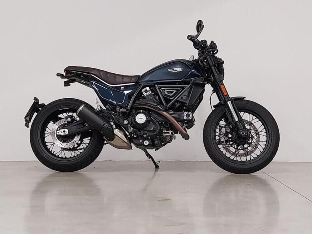 Ducati Scrambler 800 Night Shift (2021 - 22)