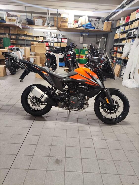 KTM 390 Adventure (2020) (2)